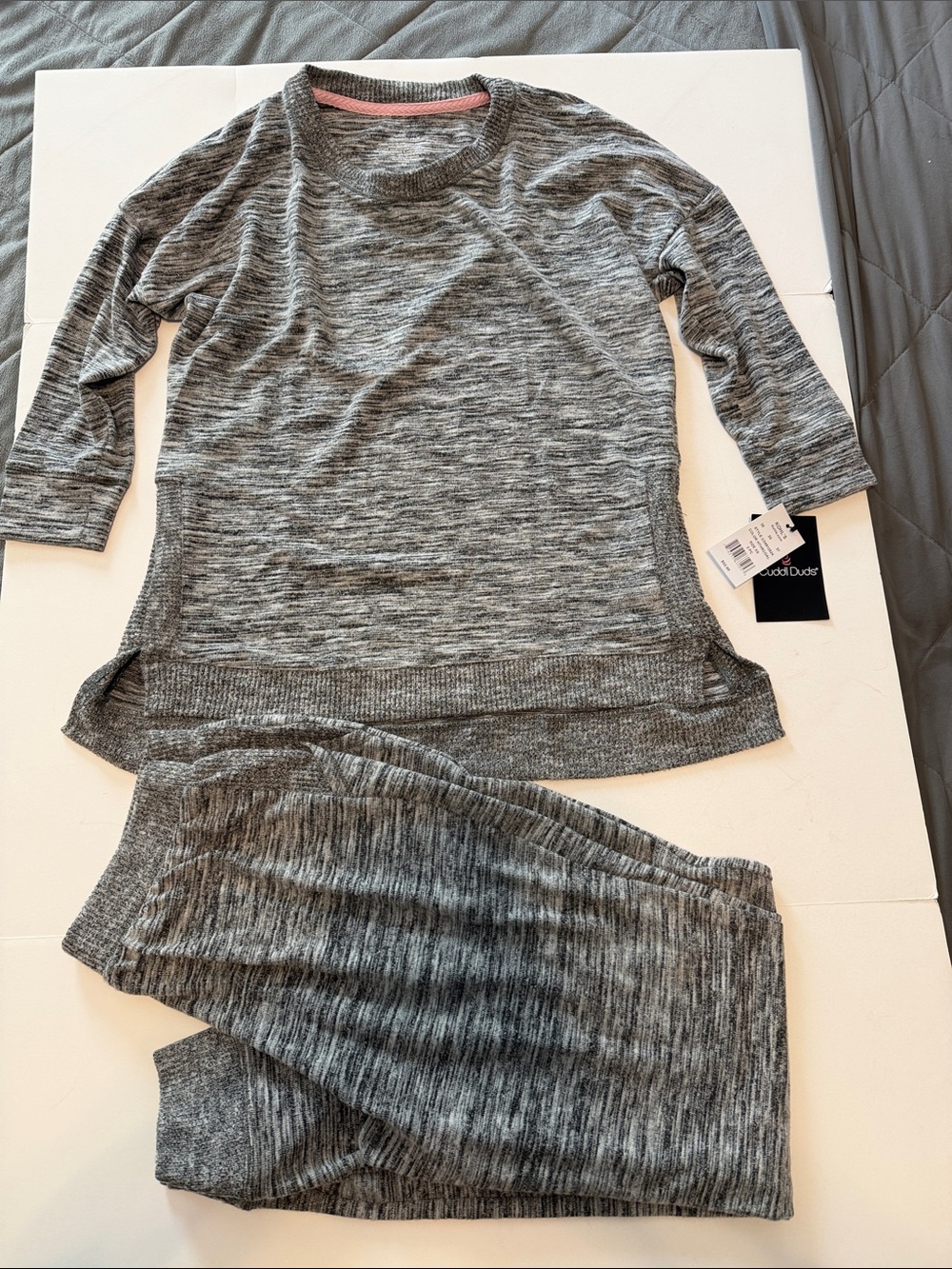 Cuddl Duds Gray Marled Women's Two-Piece Pajama Set with Pink Trim